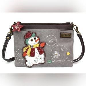 Nwot Snowman Chala mini purse!